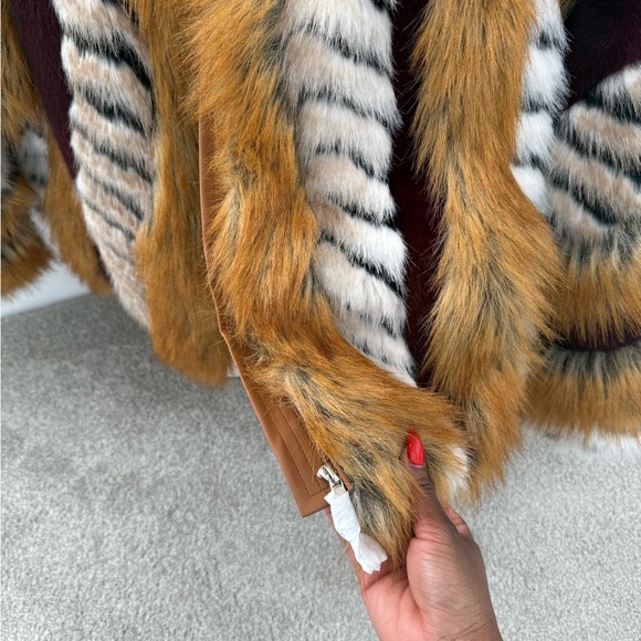 AKIRA Azalea Wang Faux Fur Jacket with Brown and Burgundy Accents - Picture 5 of 6